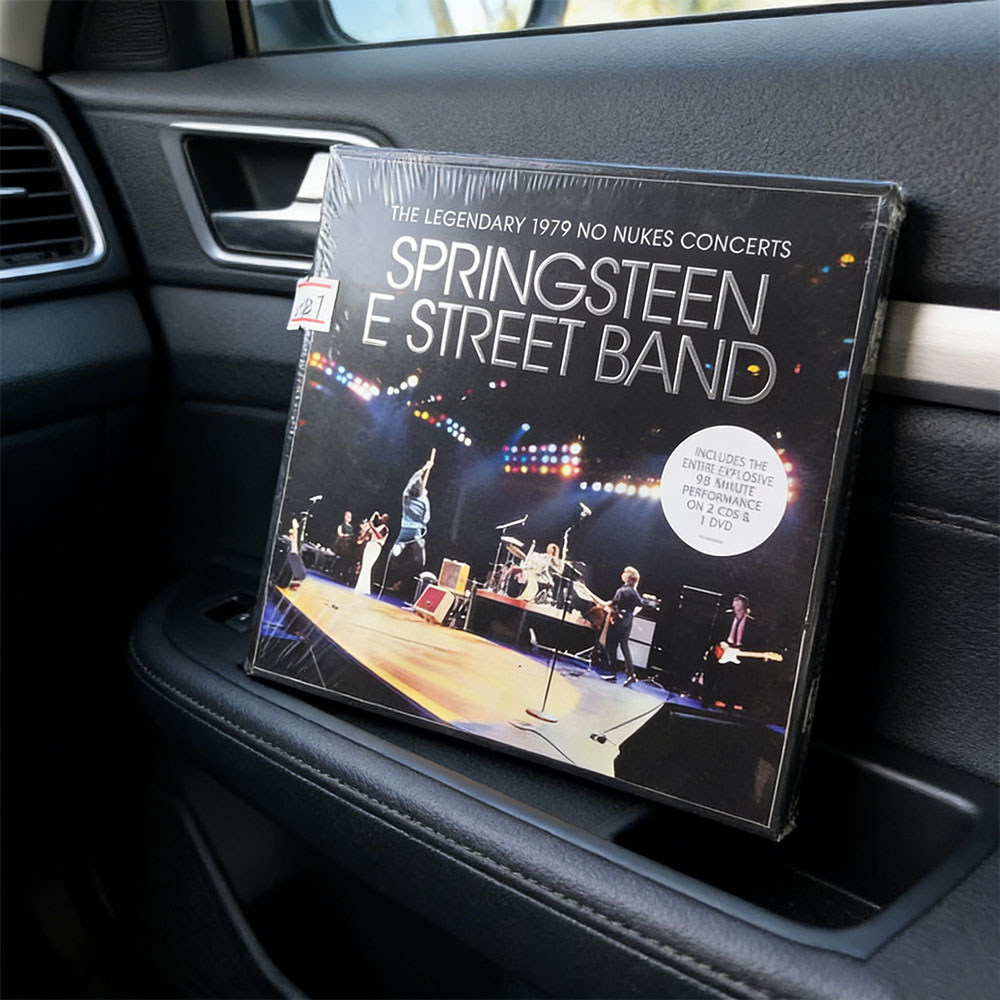 CD  This Is The Live Album Tit - Live Rock recension och pris