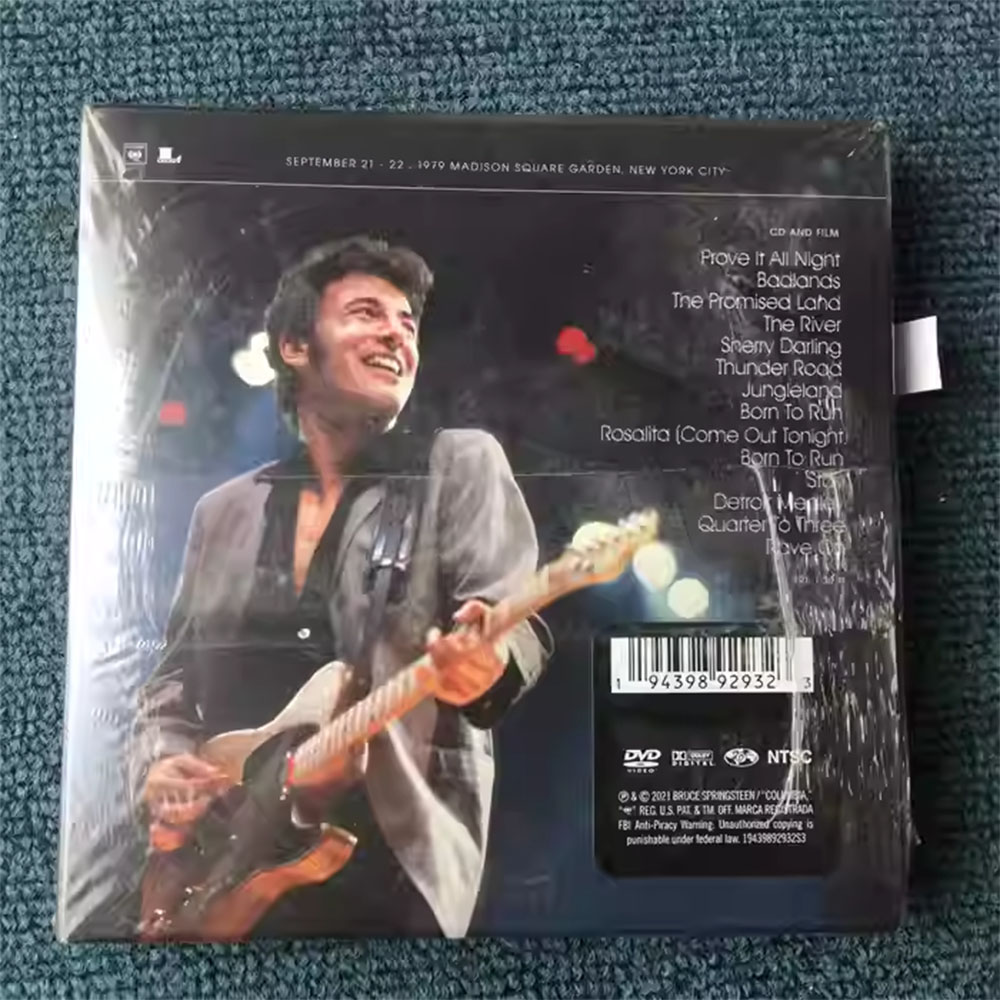 CD  This Is The Live Album Tit - Live Rock recension och pris